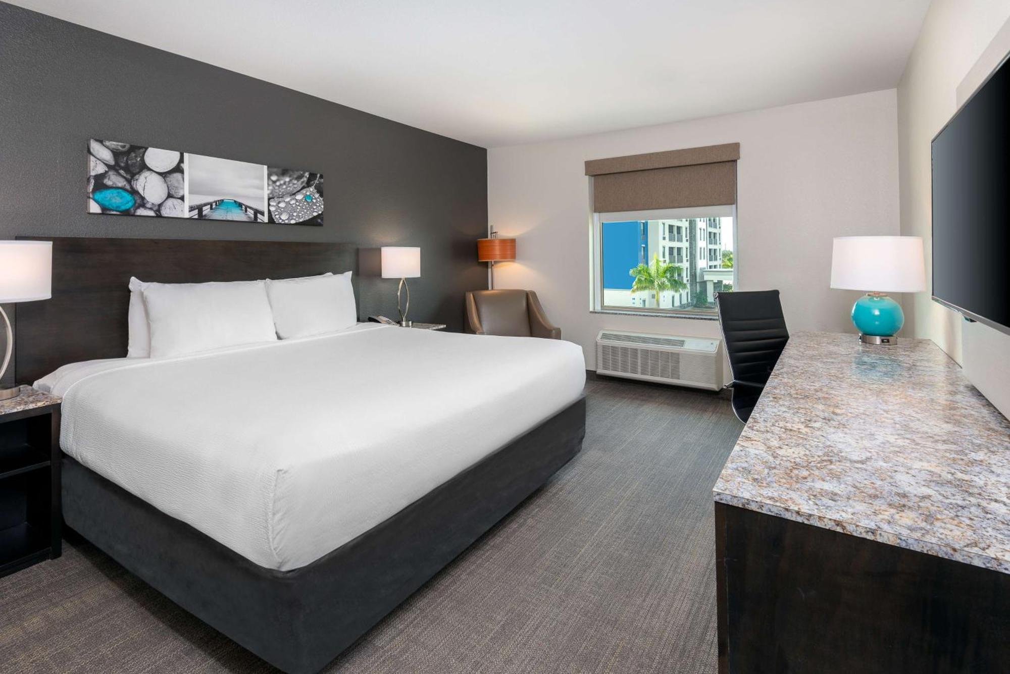 Magnolia Pointe; BW Signature Collection Fruitville Екстер'єр фото