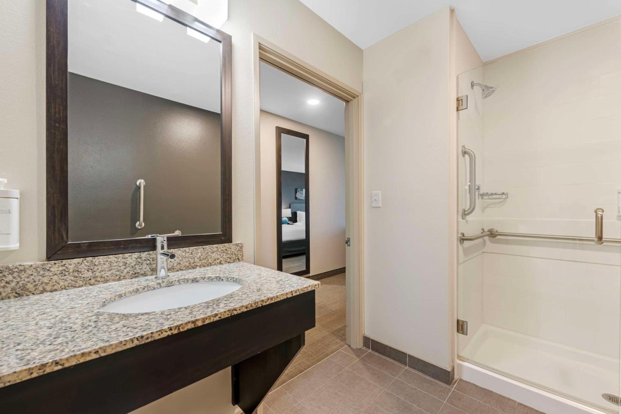 Magnolia Pointe; BW Signature Collection Fruitville Екстер'єр фото