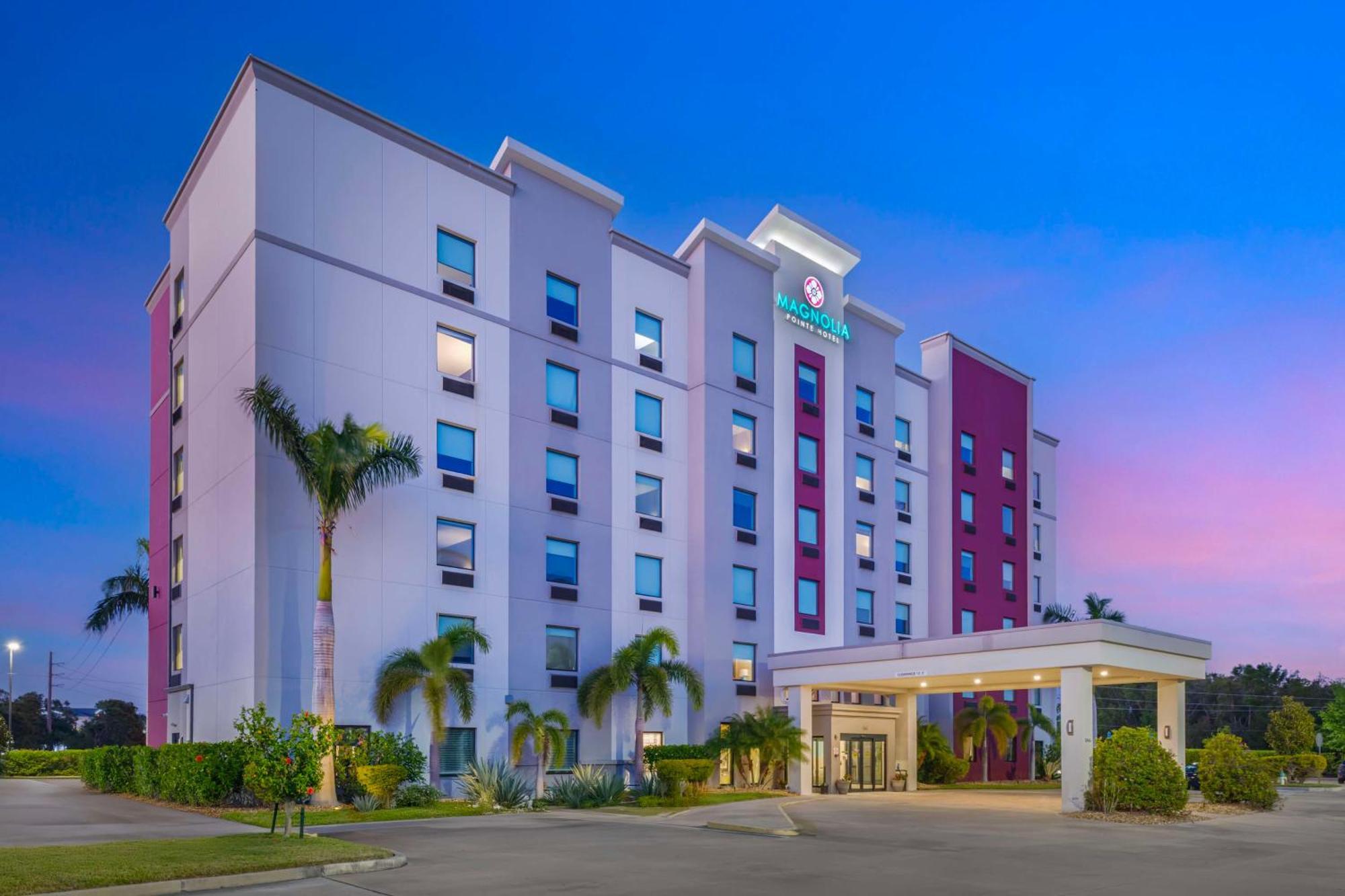 Magnolia Pointe; BW Signature Collection Fruitville Екстер'єр фото
